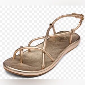 Olukai gold strappy women’s sandals 7.5
